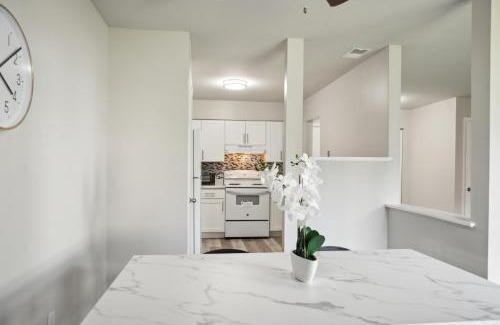 Wilmington Apartment | Historic Charm Meets Modern Comfort The Chateau