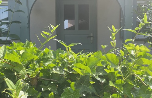 Furstenfeldbruck District House | Historic Cottage next to a natural swimming pond and a magnificent fruit garden