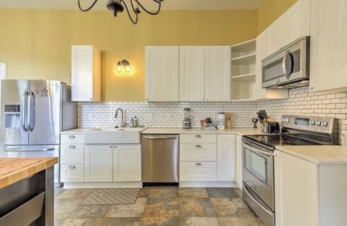 Leavenworth House | Historic David Brewer Victorian