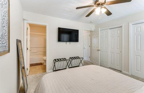 Bluffton House | Historic District Retreat