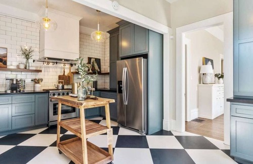 Downtown Sacramento House | Historic Downtown Sacramento Victorian