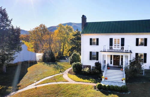 Nellysford House | Historic Farm Renovated with Comfort, Mountain Views, Hot Tub, Pond, & Animals!
