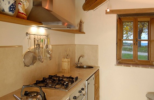 Amelia House | Historic, fully restored Borgo with little church, nature and lake