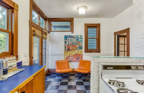 Hosford-Abernethy House | Historic Garden Retreat