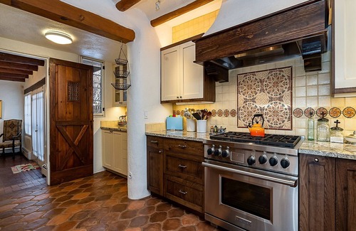 Northeast Santa Fe House | Historic Garden Retreat | Hot Tub, Walk to Plaza