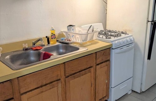 Tuskegee House | HISTORIC HILL APARTMENTS (Duplex)