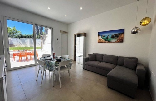 Martano House | Historic home Al Vecchio Cinema, in Martano just minutes from Otranto