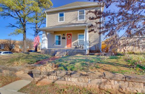 Guthrie House | Historic Home Half-Mile to Downtown Guthrie!