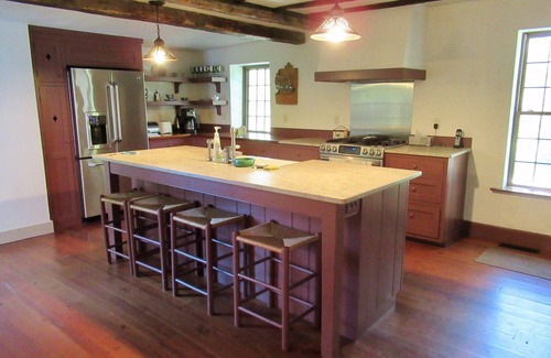 Oakdale House | Historic home near New London, Mystic, Old Lyme, Casinos (Mohegan Sun, Foxwoods)