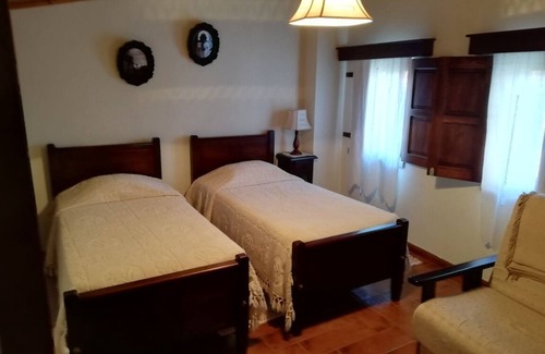 Linhares House | Historic House for Housing Tourism