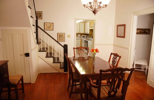 Macon House | Historic House on Cherry Street Downtown