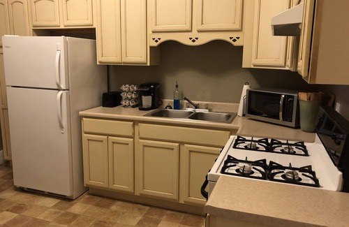 Bardstown Apartment | Historic Loft in the ❤️ of Bardstown