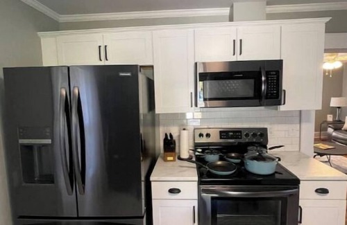 Lexington House | Historic Mill Cottage