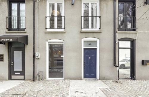 Old Town House | Historic Modern Home - Distillery/Design District