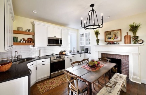 Paris House | Historic Mt Lebanon, The Governor’s Estate