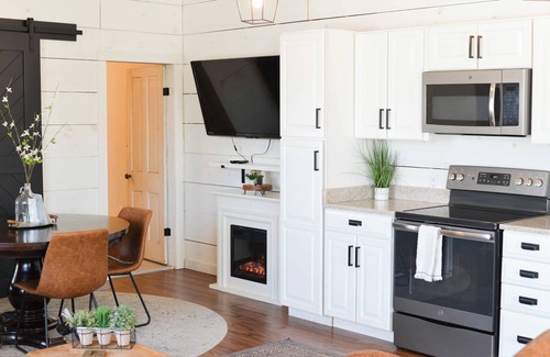 New Market Apartment | Historic New Market Retreat w/Washer and Dryer