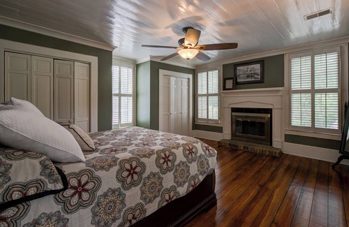 Pomaria Other | Historic Oakland House -Beautifully Restored 1820s Farmhouse 4 Beds with Pool