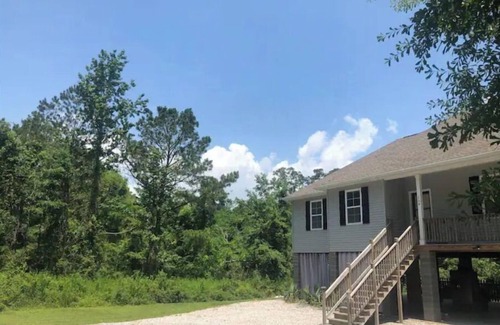 Mandeville House | Historic Old Mandeville Location Location