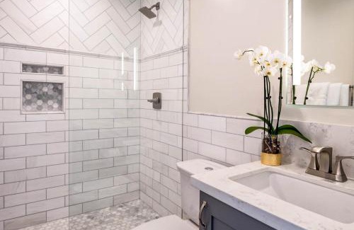 Arts District Apartment | Historic Oldtown Plaza 201
