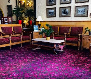 Tyrone Hotel | Historic Palace Hotel