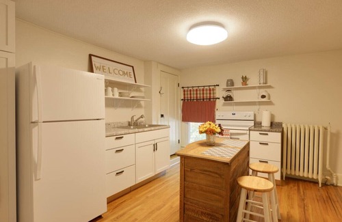 Hastings Apartment | Historic Retreat in Hastings - Blocks to Downtown