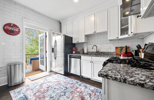 Kirkwood House | Historic Retreat in Lake Claire