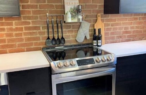 Madison House | Historic Row House in the heart of downtown Madison