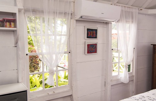 Windward Side Cottage | Historic Saban cottage in Windwardside, all amenities only a 2 minute walk away!