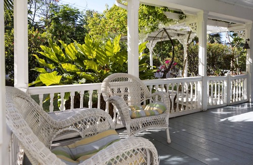 Governor's Harbour House | Historic Sea Captain's House, Walk to Town, Beach