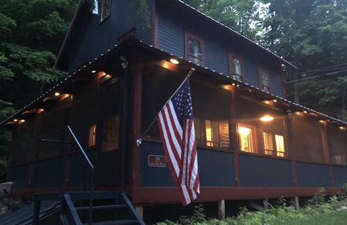 Star Lake House | Historic Star Lake Cottage & Lake Lot