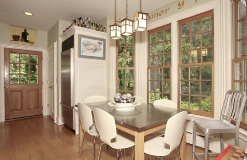 Ridgewood House | Historic Suburban Living, Convenient to Town and NYC