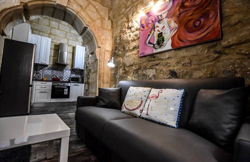 Birgu House | Historic Townhouse in Birgu Center