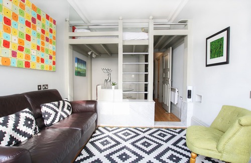 Bristol Old City Apartment | Historic two bed apartment in the City Centre