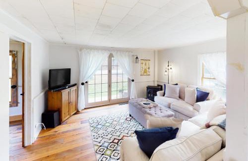 Waitsfield House | Historic Valley View