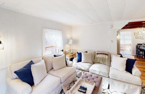 Waitsfield House | Historic Valley View