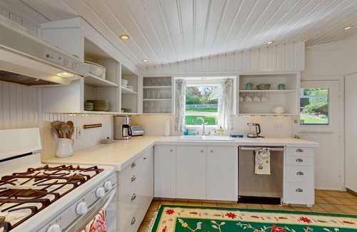 Bainbridge Island House | Historic Waterfront Farmhouse with Stunning Eagle Harbor Views