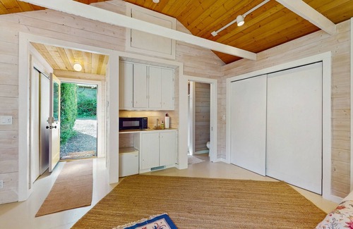 Bainbridge Island House | Historic Waterfront Farmhouse with Stunning Eagle Harbor Views