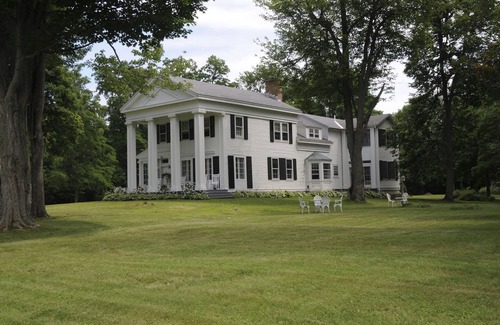 Cape Vincent House | Historic Waterfront Mansion