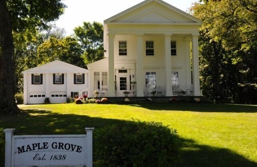 Cape Vincent House | Historic Waterfront Mansion