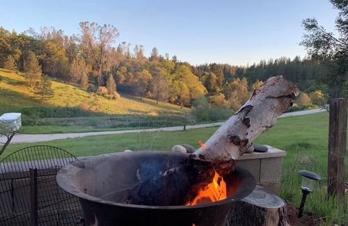 Colfax Cabin | Historical 2 story private 3 bedrooms ranch cabin in Colfax on 14 acres