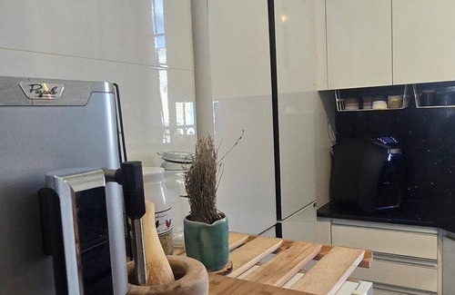 Talbieh Apartment | Historical apartment in the hart of Jerusalem