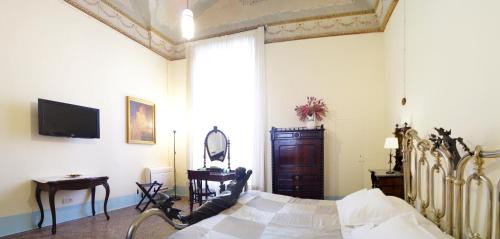 Lecce Historic Center Bed & Breakfast | Historical Suites VVM