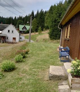 Muhlleithen House | Historisches Aschberg Haisl Klingenthal, Terrasse, großer Garten 6 plus 2 Personen