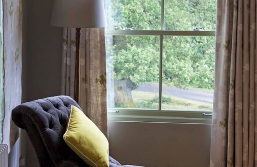 New Forest District House | History + Luxury Eco House in The New Forest