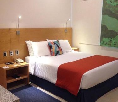 Huejotzingo Hotel | Hit Hoteles Aeropuerto Puebla