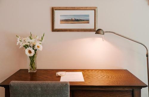 Bunnythorpe Bed & Breakfast | Hiwinui Country Estate