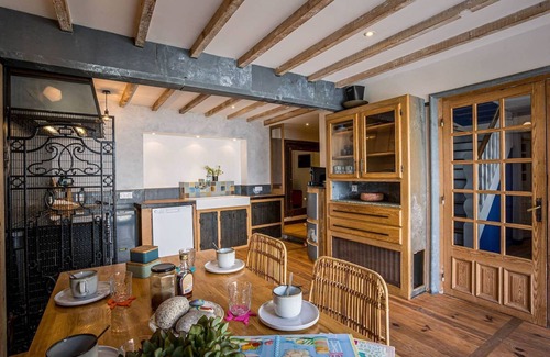 Penvenan House | hjem · Port Blanc A breathtaking setting facing th