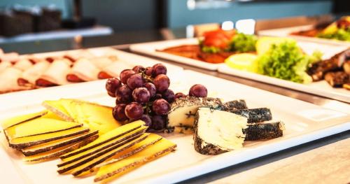 Hitra Hotel | Hjorten Hotell Hitra
