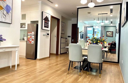 Hoang Mai Apartment | HMH- Vinhomes TIme City - Park Hill