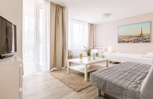 Hackenbroich Apartment | HÖ01 large apartment with dryer and washing machine